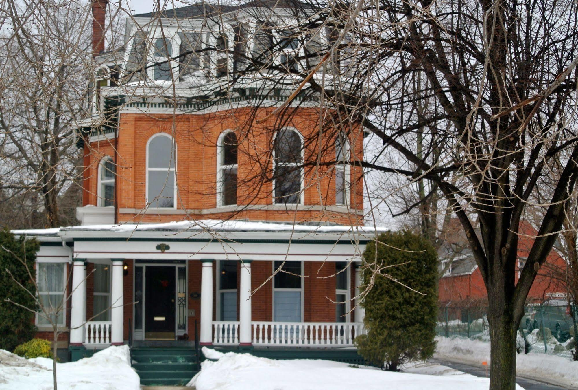 Oscar'S Bed & Breakfast Buffalo Exterior foto